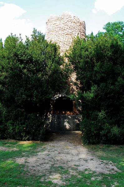 Mark Dion, Buchsdom Tower, Grafenegg, 2007 , Foto: Wolfgang Woessner