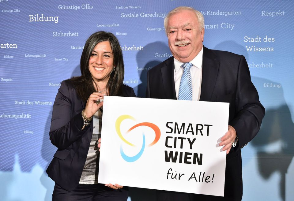 Wiens Vizebürgermeisterin Maria Vassilakou und Bürgermeister Michael Häupl bei der Präsentation der »Rahmenstrategie 2050 — Smart City Wien« am 13.5.2014, Foto: Jobst / PID